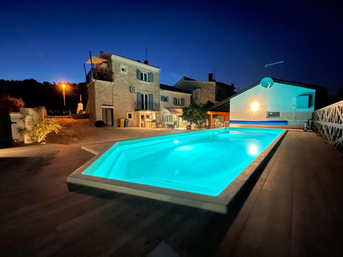 Apartments Nona Πούλα Εξωτερικό φωτογραφία