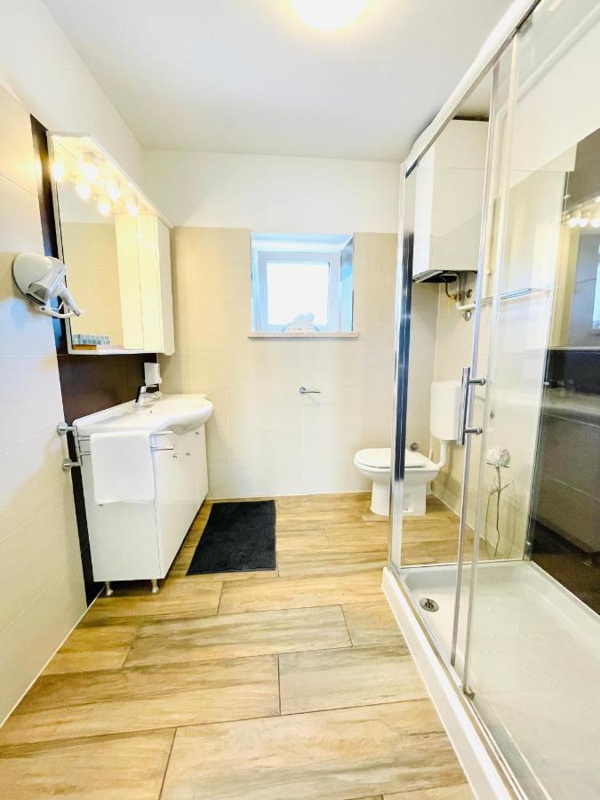 Apartments Nona Πούλα Εξωτερικό φωτογραφία